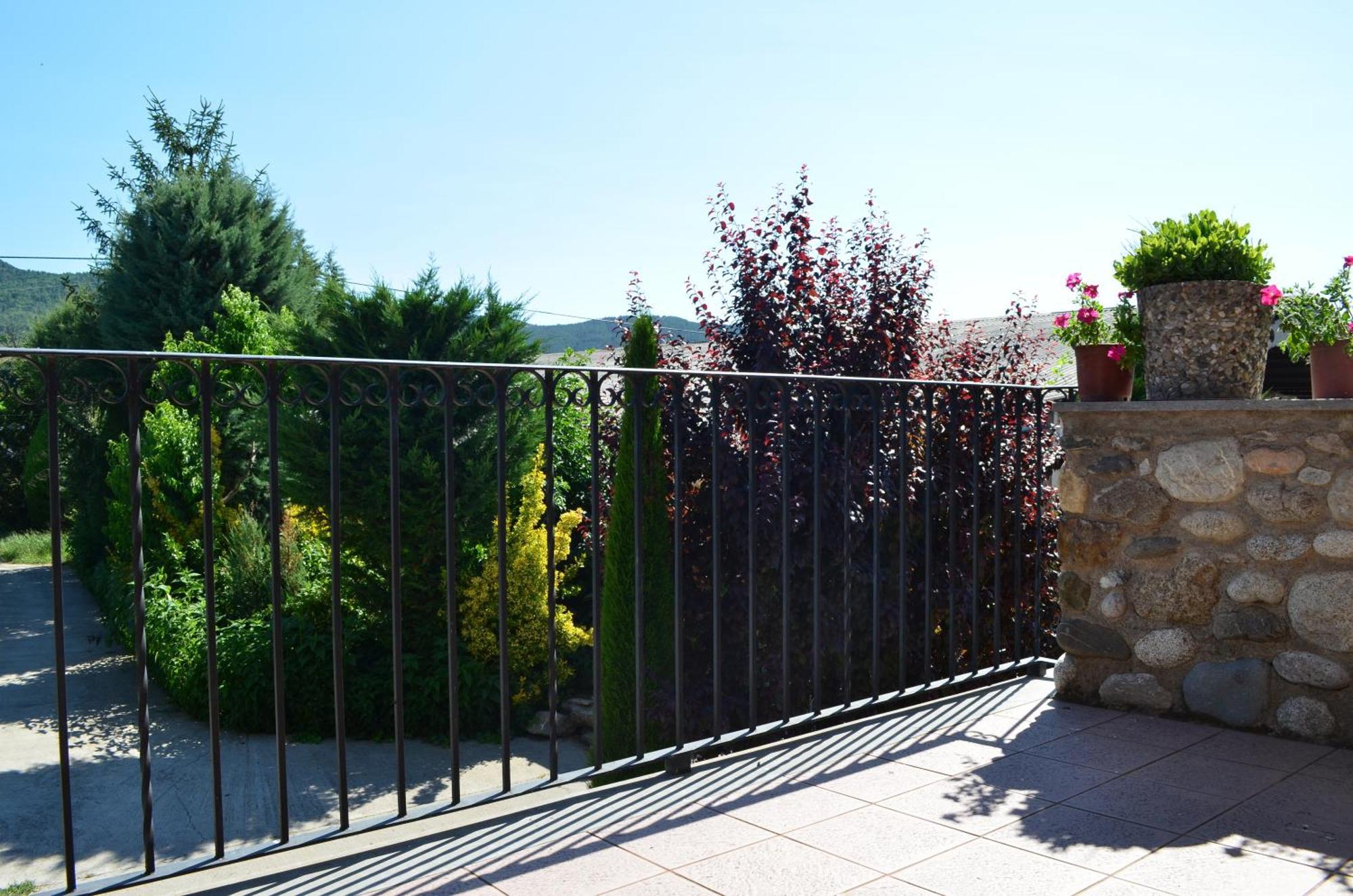 لا سو دي أورغل Casa Rural La Vall Del Cadi المظهر الخارجي الصورة