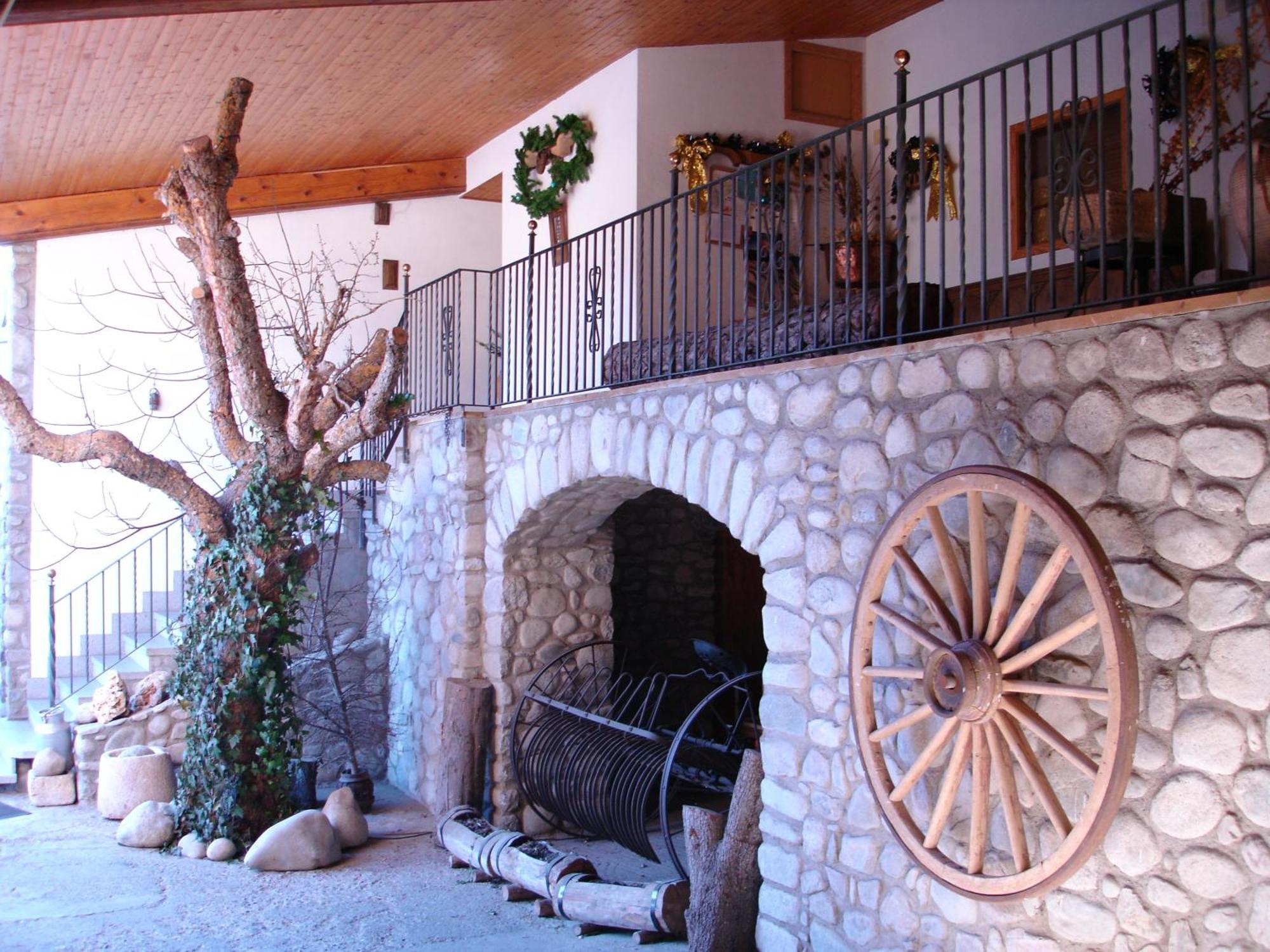 لا سو دي أورغل Casa Rural La Vall Del Cadi المظهر الخارجي الصورة