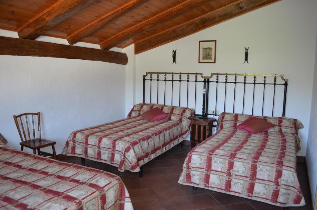 لا سو دي أورغل Casa Rural La Vall Del Cadi الغرفة الصورة
