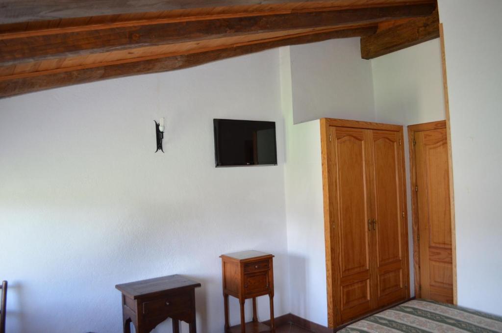 لا سو دي أورغل Casa Rural La Vall Del Cadi الغرفة الصورة